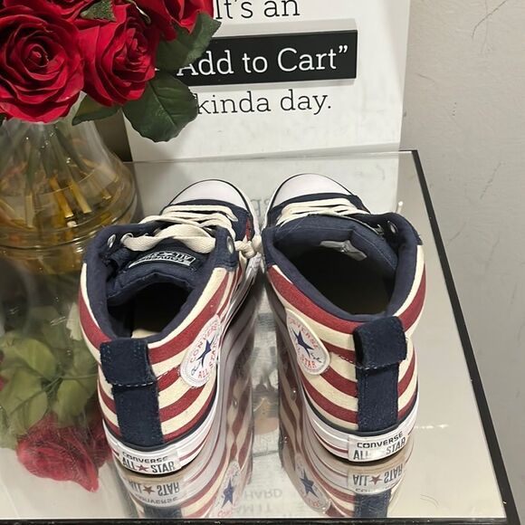 Unisex Converse Sneakers - Picture 3 of 6